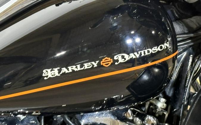 2017 Harley-Davidson Ultra Limited Vivid Black