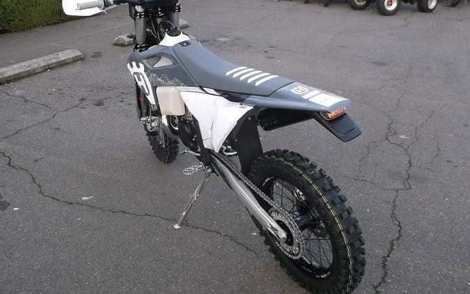 2024 Husqvarna® TE 300 Pro