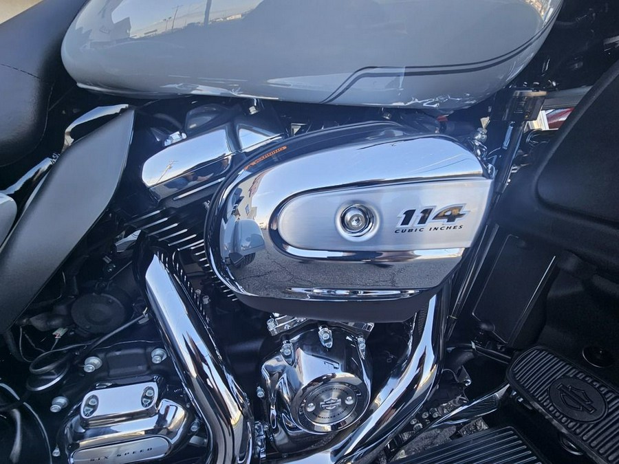 2024 Harley-Davidson® FLHTCUTG - Tri Glide® Ultra