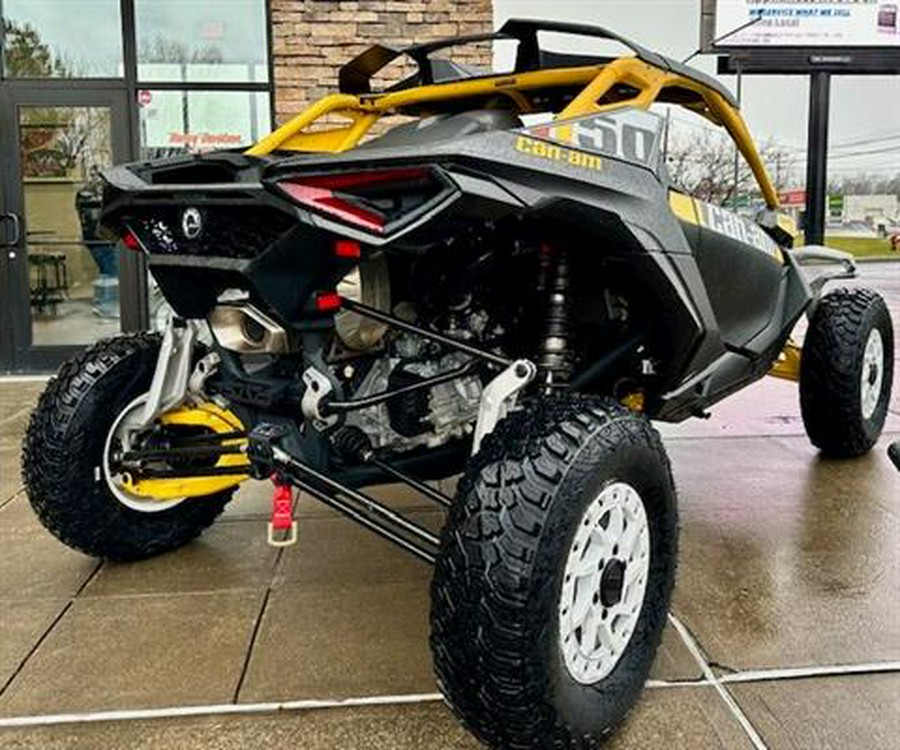 2024 Can-Am Maverick R X RS with Smart-Shox