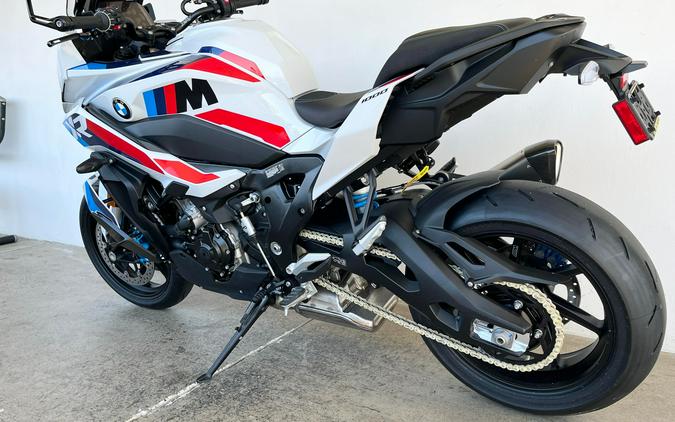 2026 BMW M1000XR