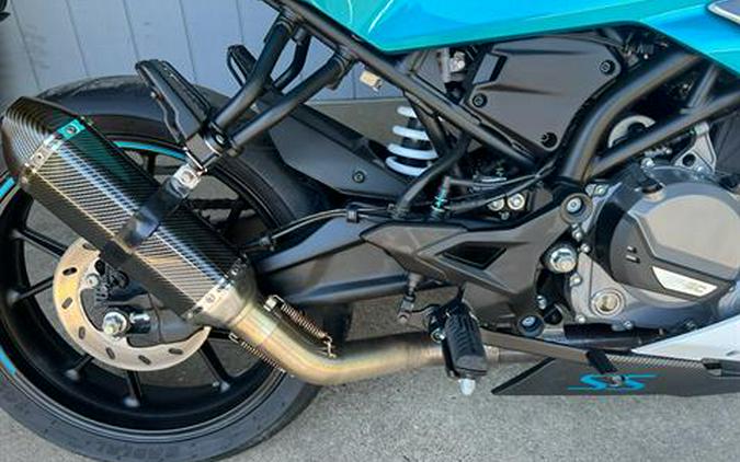 2022 CFMOTO 300SS