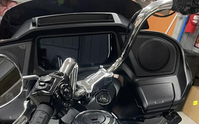 2024 Harley-Davidson Road Glide® Vivid Black