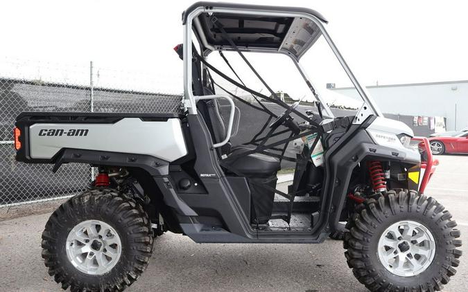 2024 Can-Am® Defender X mr HD10