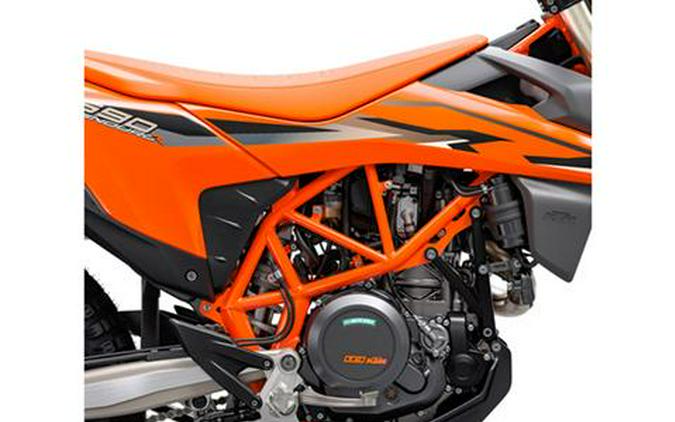 2024 KTM 690 Enduro R