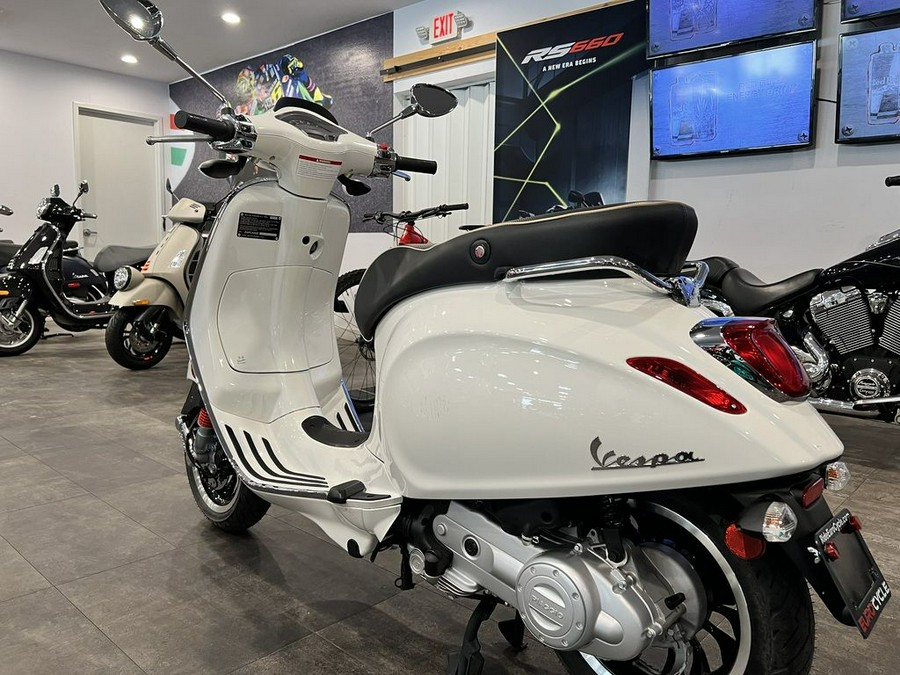 2021 Vespa Primavera 50 30 mph