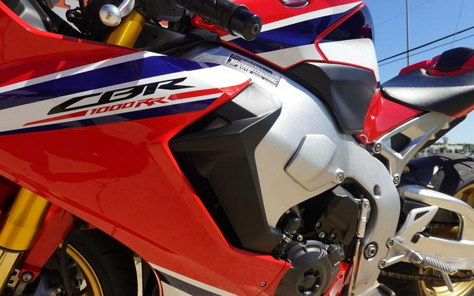 2019 Honda CBR1000RR SP