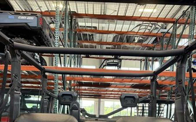 2025 Can-Am® DEFENDER MAX DPS HD9