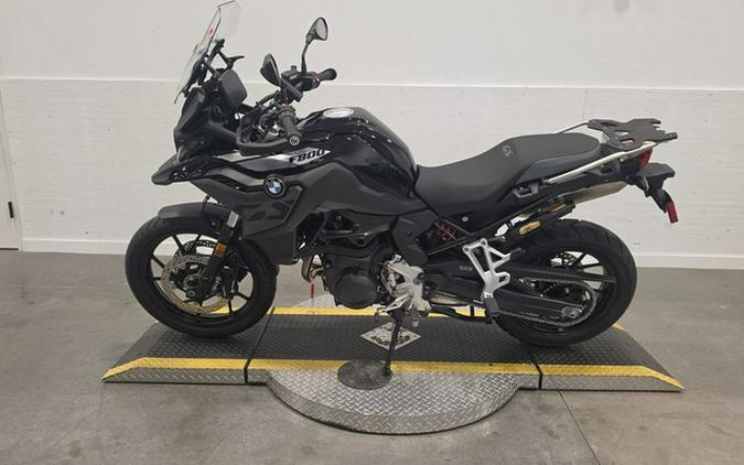 2026 BMW F 800 GS Triple Black 800 GS Light White