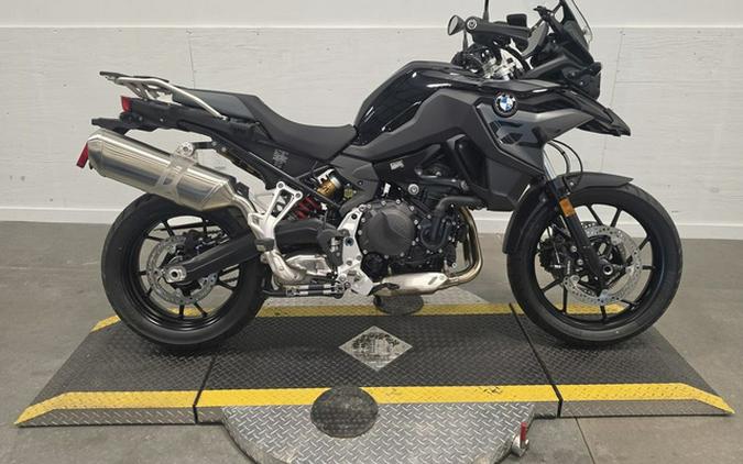 2026 BMW F 800 GS Triple Black 800 GS Light White
