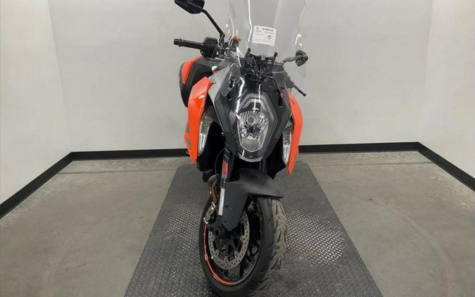 2017 KTM 1290 Super Duke GT