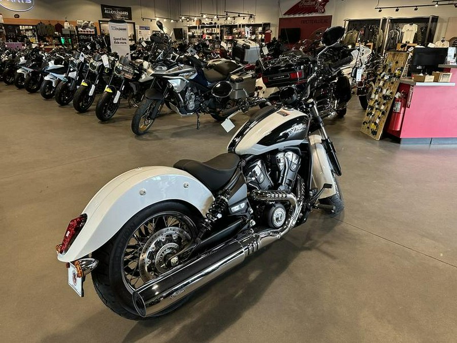 2025 Indian Motorcycle® Scout® Classic Limited +Tech Ghost White Metallic