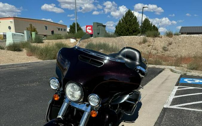 2014 Harley-Davidson Electra Glide Ultra Classic® Blackened Cayenne