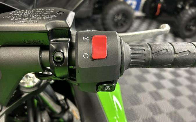 2025 Kawasaki Ninja® 650 KRT Edition ABS