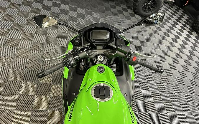 2025 Kawasaki Ninja® 650 KRT Edition ABS