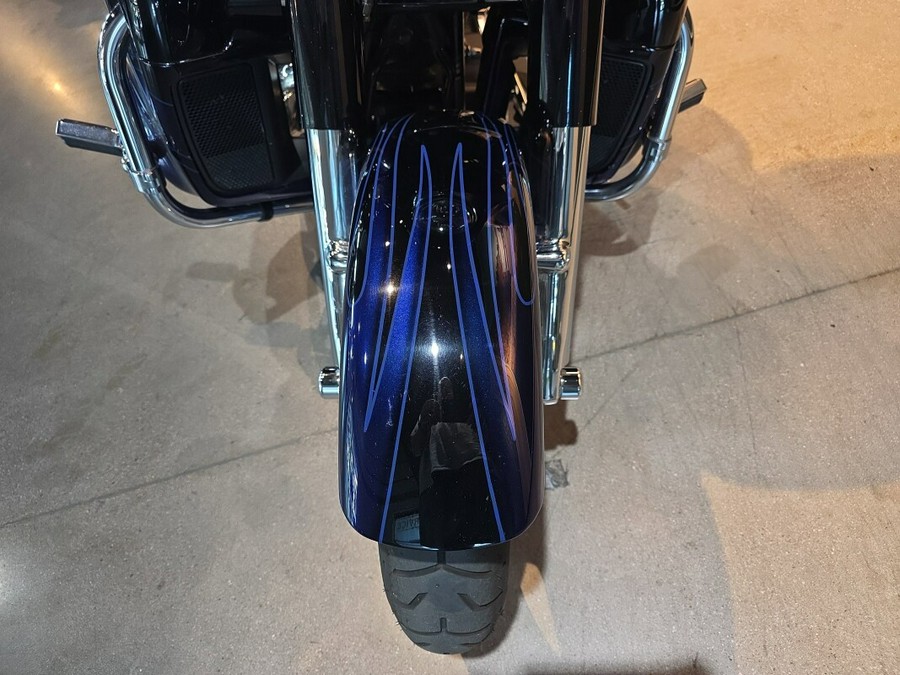 FLHXSE 2016 CVO™ Street Glide®