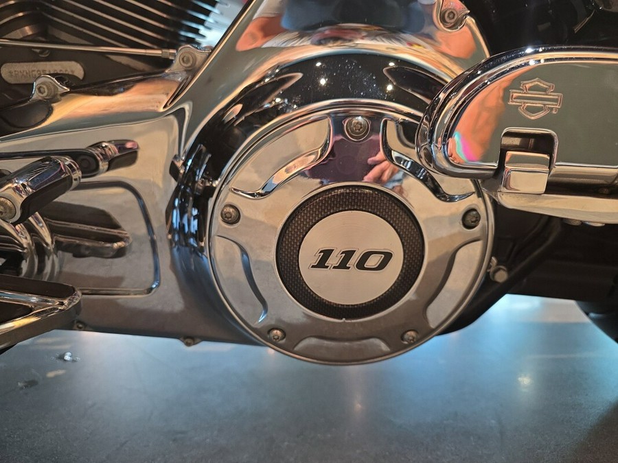 FLHXSE 2016 CVO™ Street Glide®