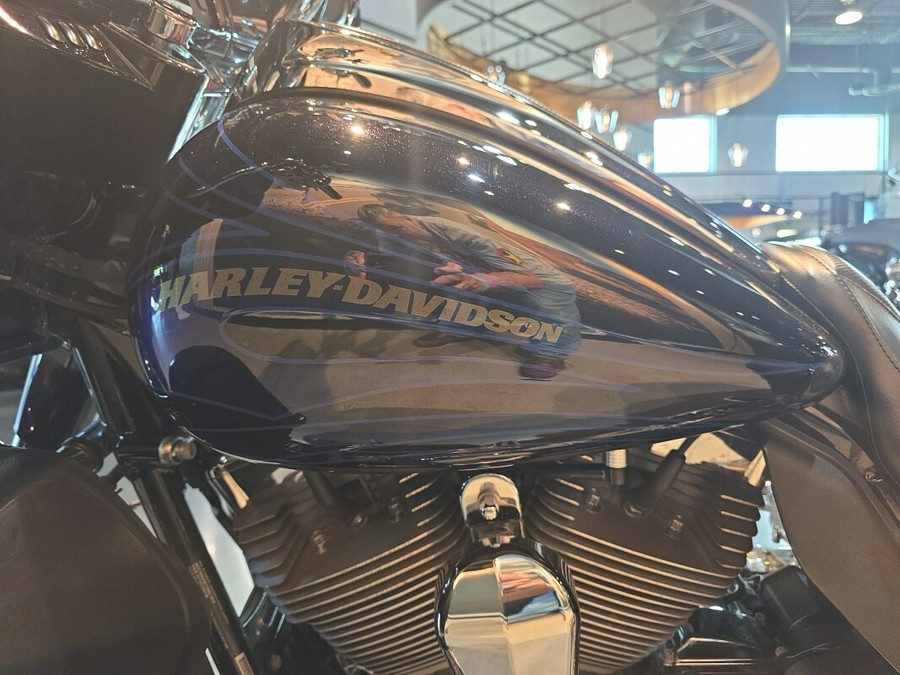 FLHXSE 2016 CVO™ Street Glide®