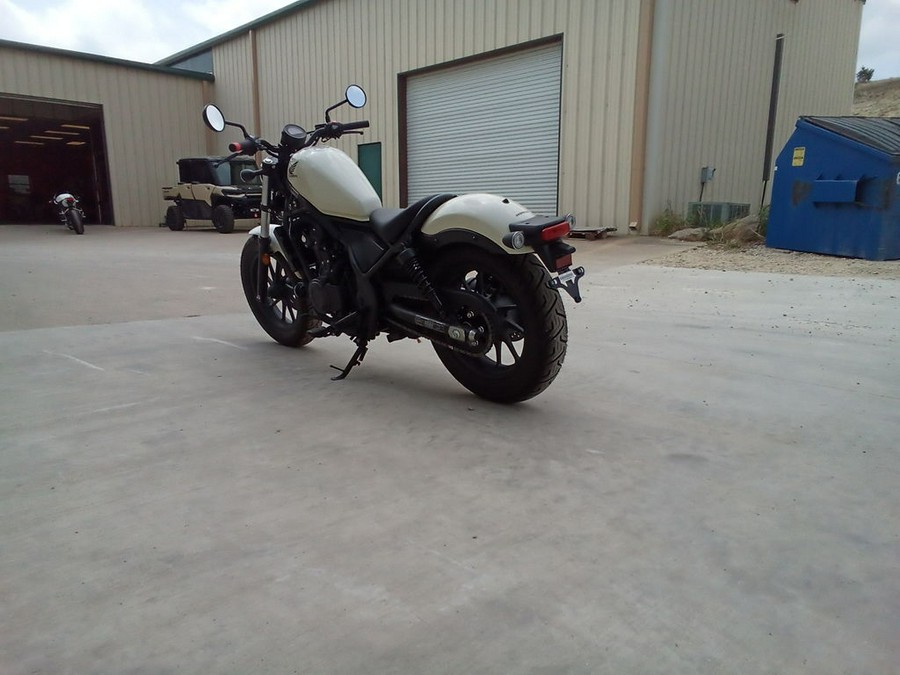2025 Honda Rebel® 500 ABS