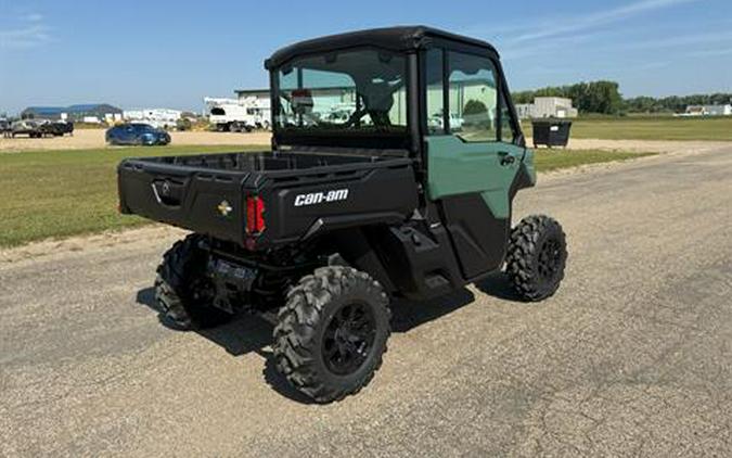 2026 Can-Am Defender DPS CAB HD10