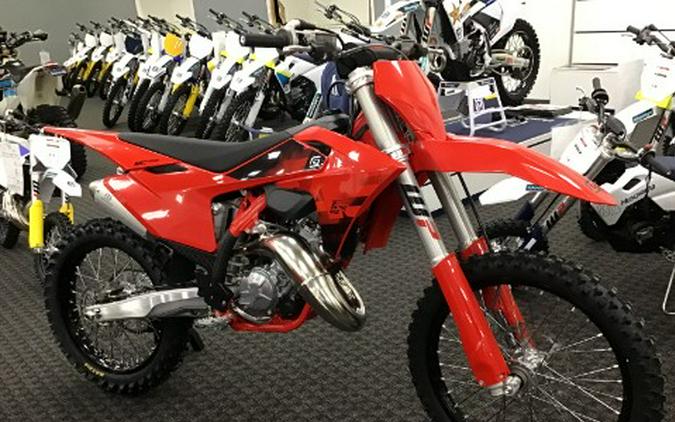2027 GASGAS MC 125