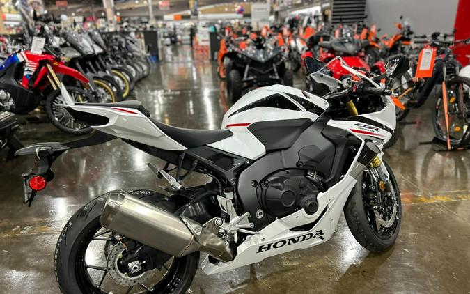 2027 Honda CBR1000RR