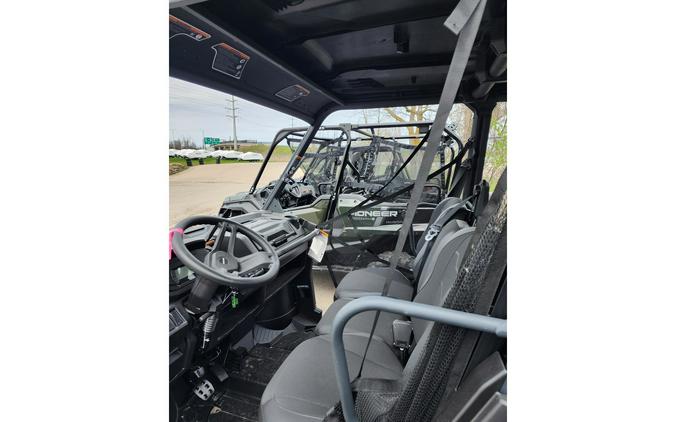 2024 Can-Am Defender MAX XT HD10