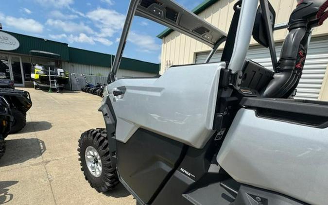 2024 Can-Am® Defender X mr with Half-Doors HD10