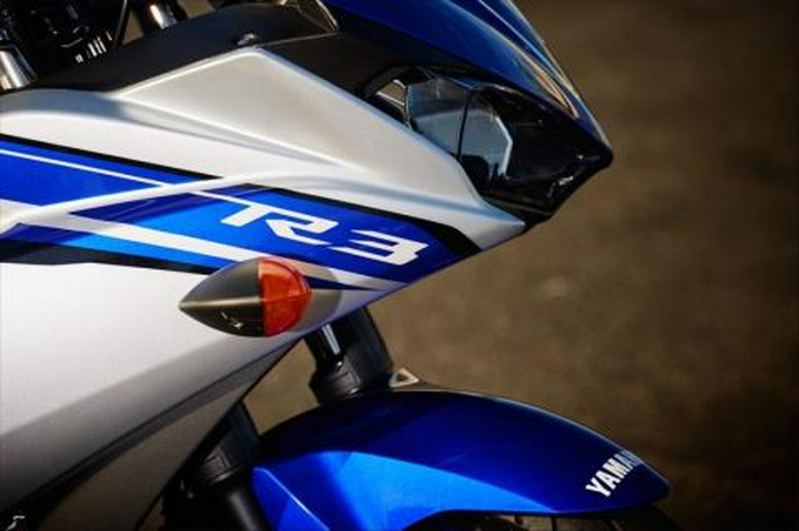 2016 Yamaha YZF-R3