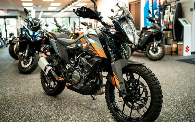 2022 KTM Adventure 390