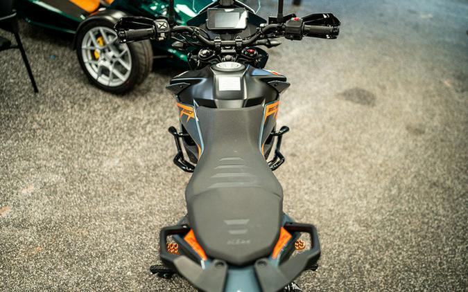 2022 KTM Adventure 390