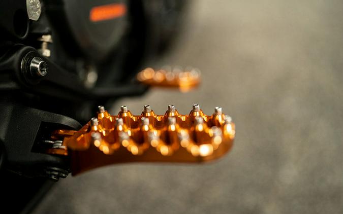 2022 KTM Adventure 390