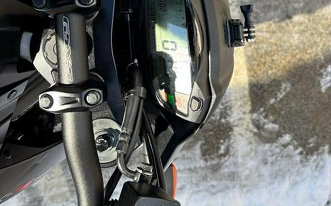 2022 Suzuki GSX-S750Z ABS