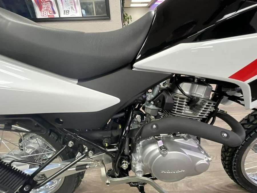 2023 Honda® XR150L