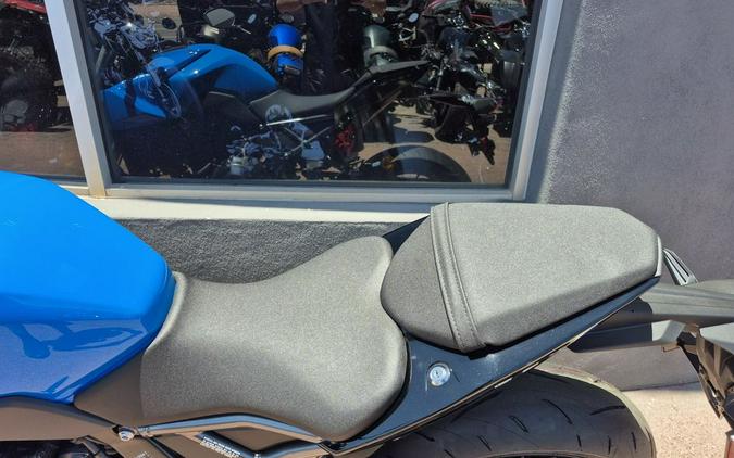 2025 Suzuki GSX-8S