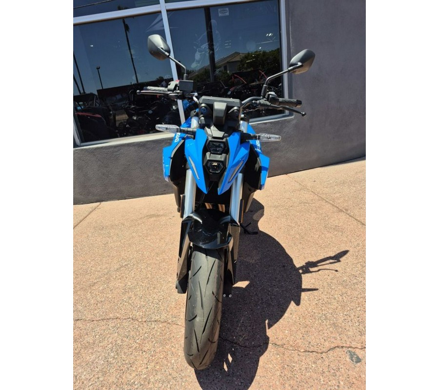 2025 Suzuki GSX-8S
