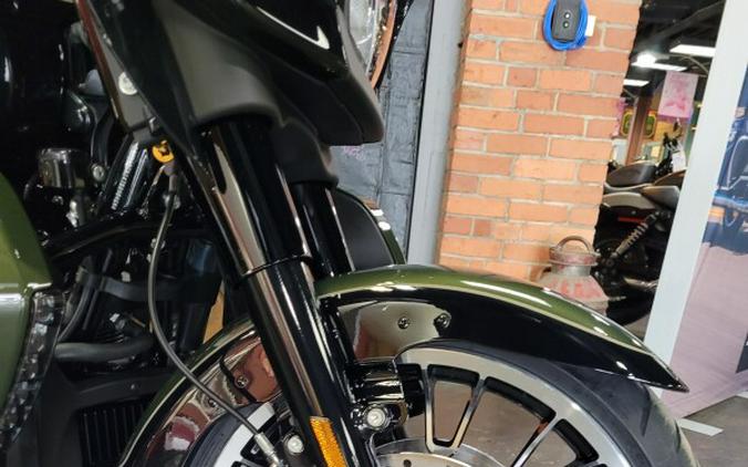 2026 Harley-Davidson® Street Glide 3 Limited Olive Steel Metallic / Vivid Black Black Trim