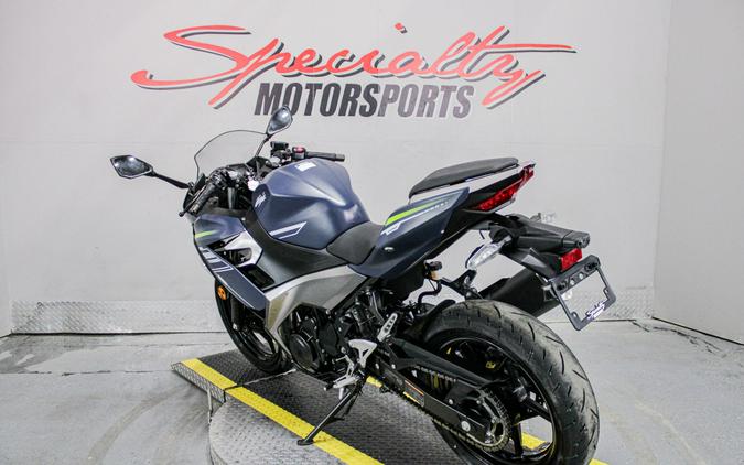 2022 Kawasaki Ninja 400 ABS