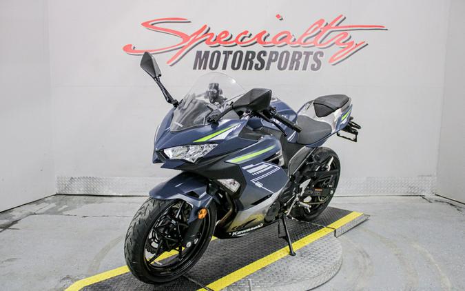 2022 Kawasaki Ninja 400 ABS