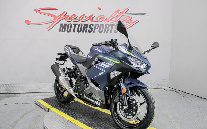 2022 Kawasaki Ninja 400 ABS