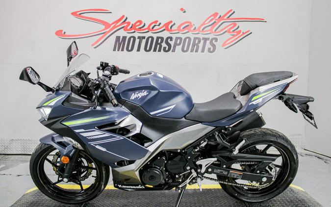 2022 Kawasaki Ninja 400 ABS