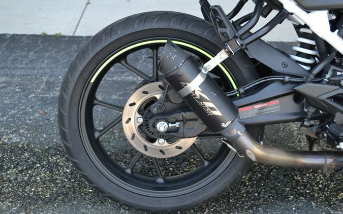 2022 CFMOTO 300 SS Nebula Black