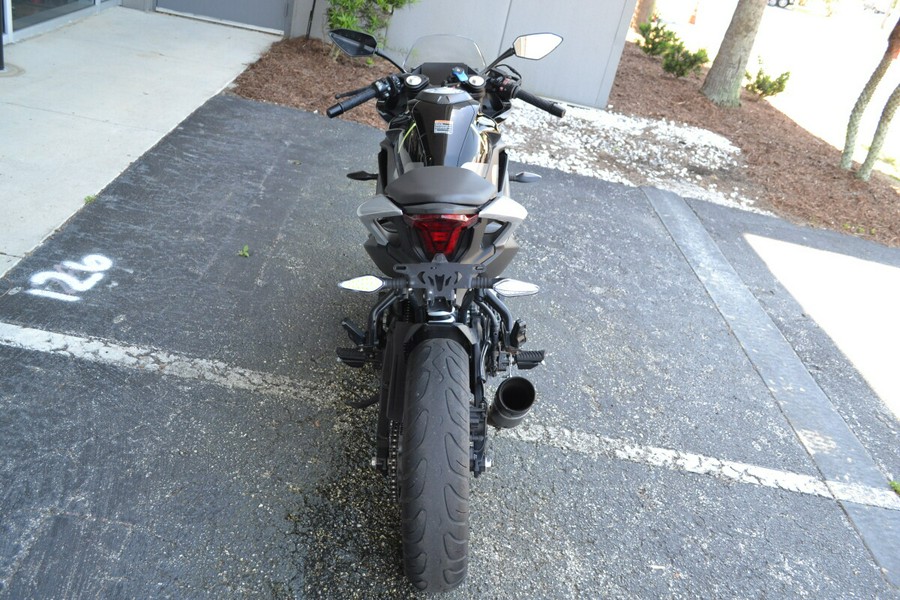 2022 CFMOTO 300 SS Nebula Black