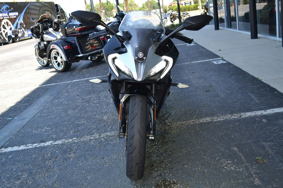 2022 CFMOTO 300 SS Nebula Black