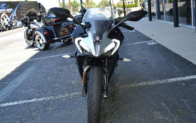 2022 CFMOTO 300 SS Nebula Black