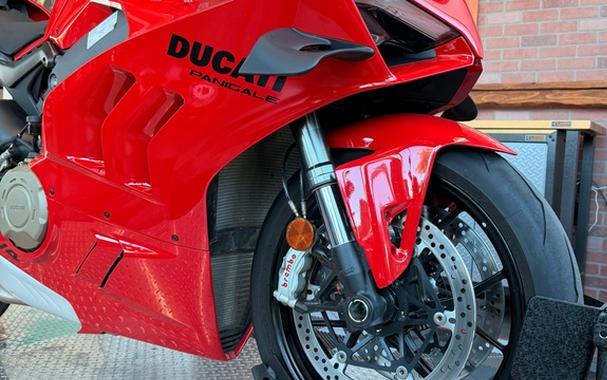 2023 Ducati Panigale V4