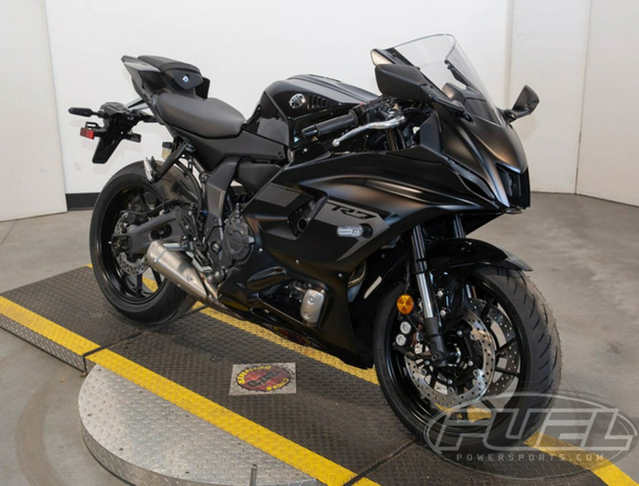 2025 Yamaha YZF R7