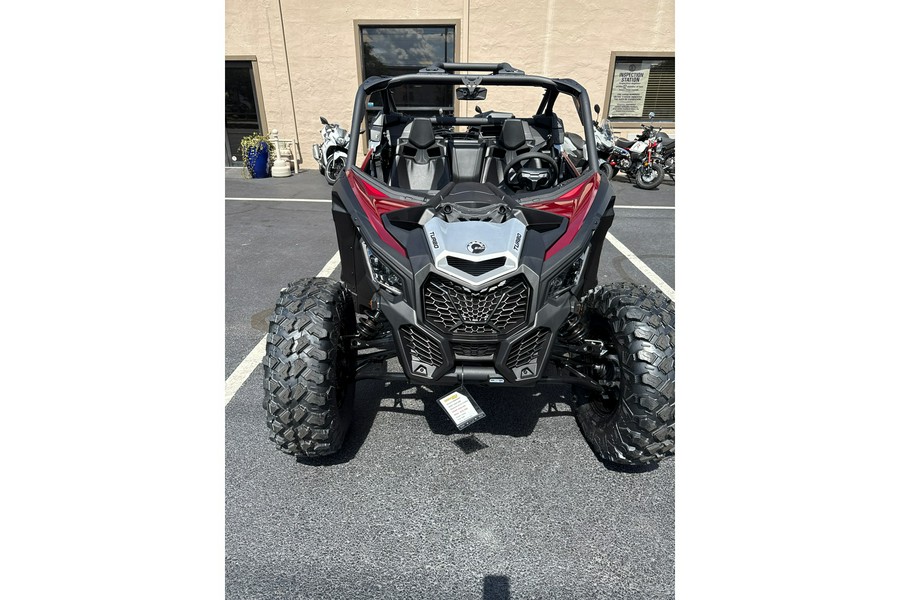 2025 Can-Am Maverick X3 DS TURBO - RED / SILVER