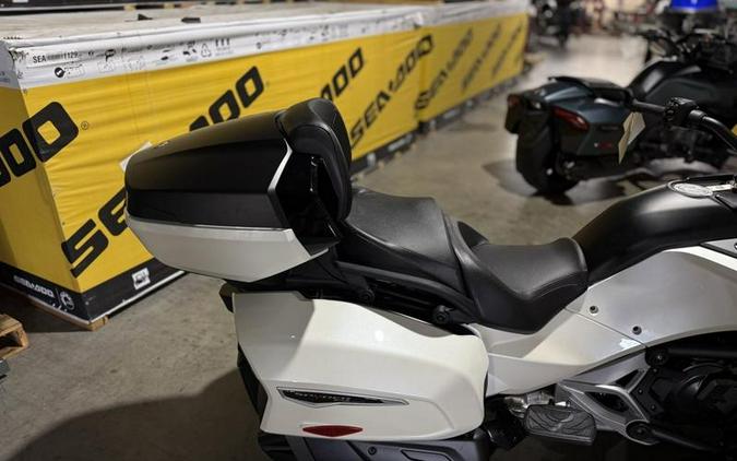 2026 Can-Am® Spyder F3 Limited Platine