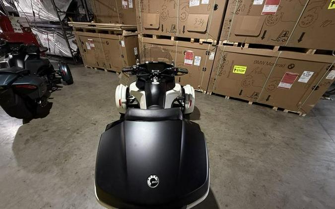 2026 Can-Am® Spyder F3 Limited Platine